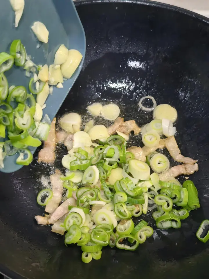 牛肉炒河粉 第 4 步