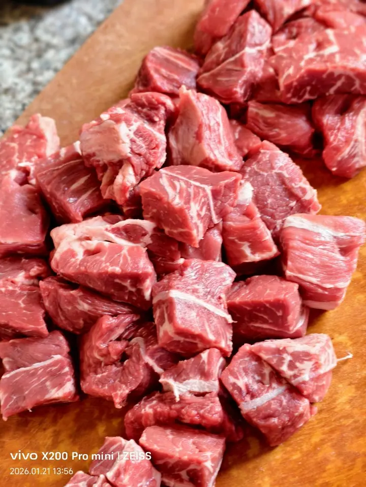 西红柿炖牛肉 第 3 步