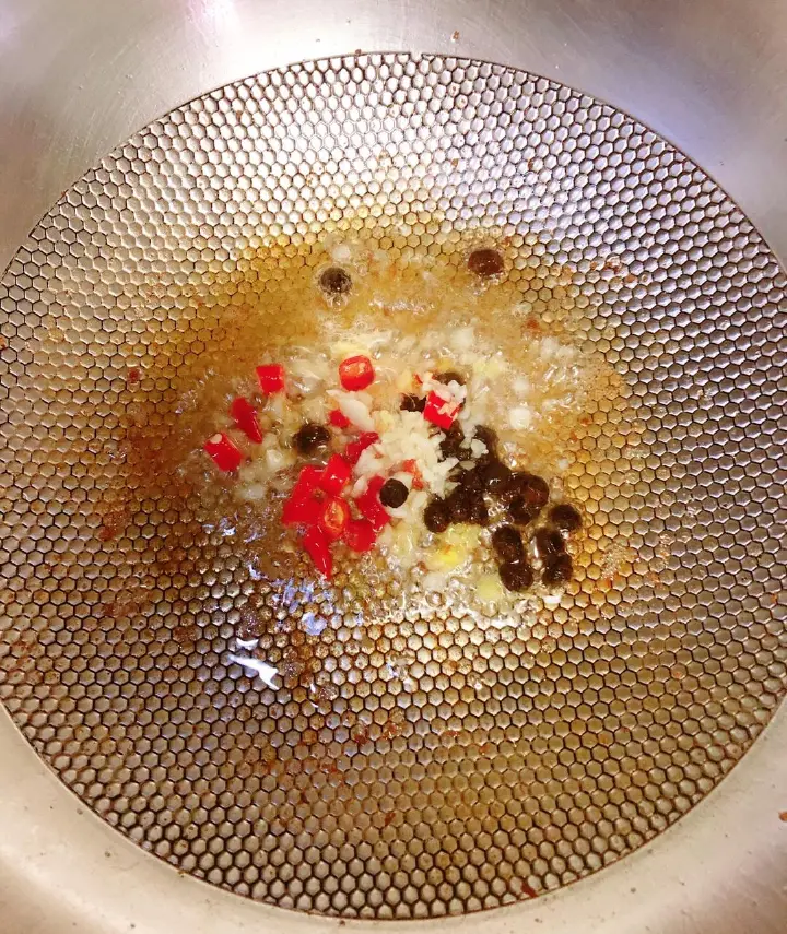 家常小炒肉 第 4 步