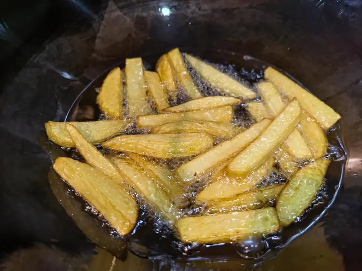刀豆烧土豆 第 4 步
