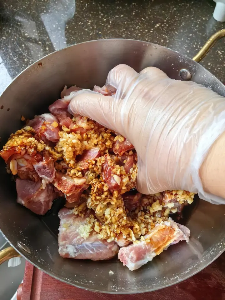 电饭煲排骨焖芋头 第 6 步