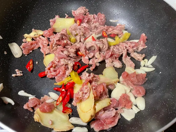 小炒黄牛肉 第 8 步