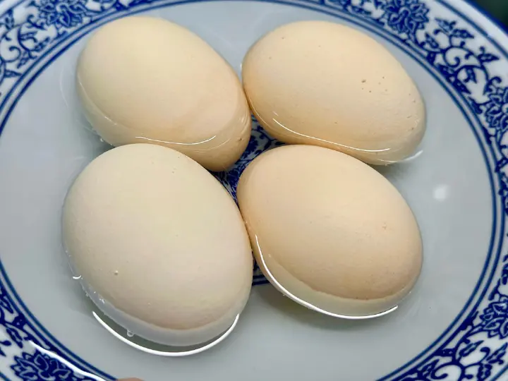 蒸土豆配鸡蛋 第 3 步
