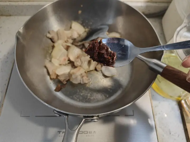 酸菜五花肉 第 4 步