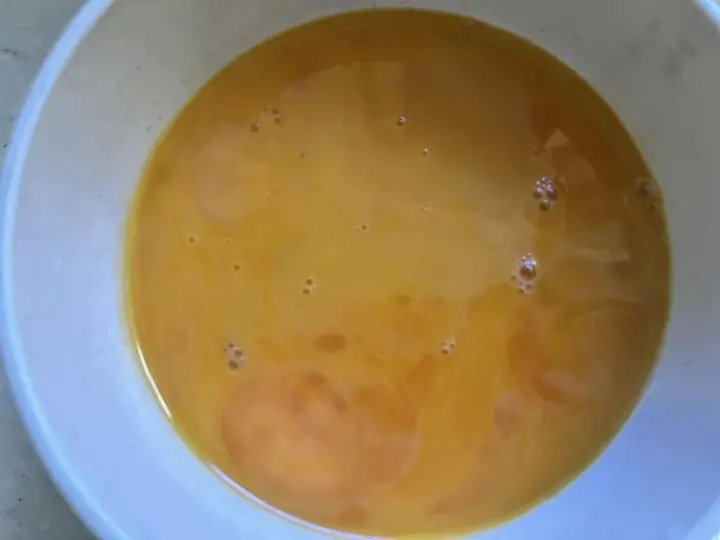 番茄炒鸡蛋 第 2 步