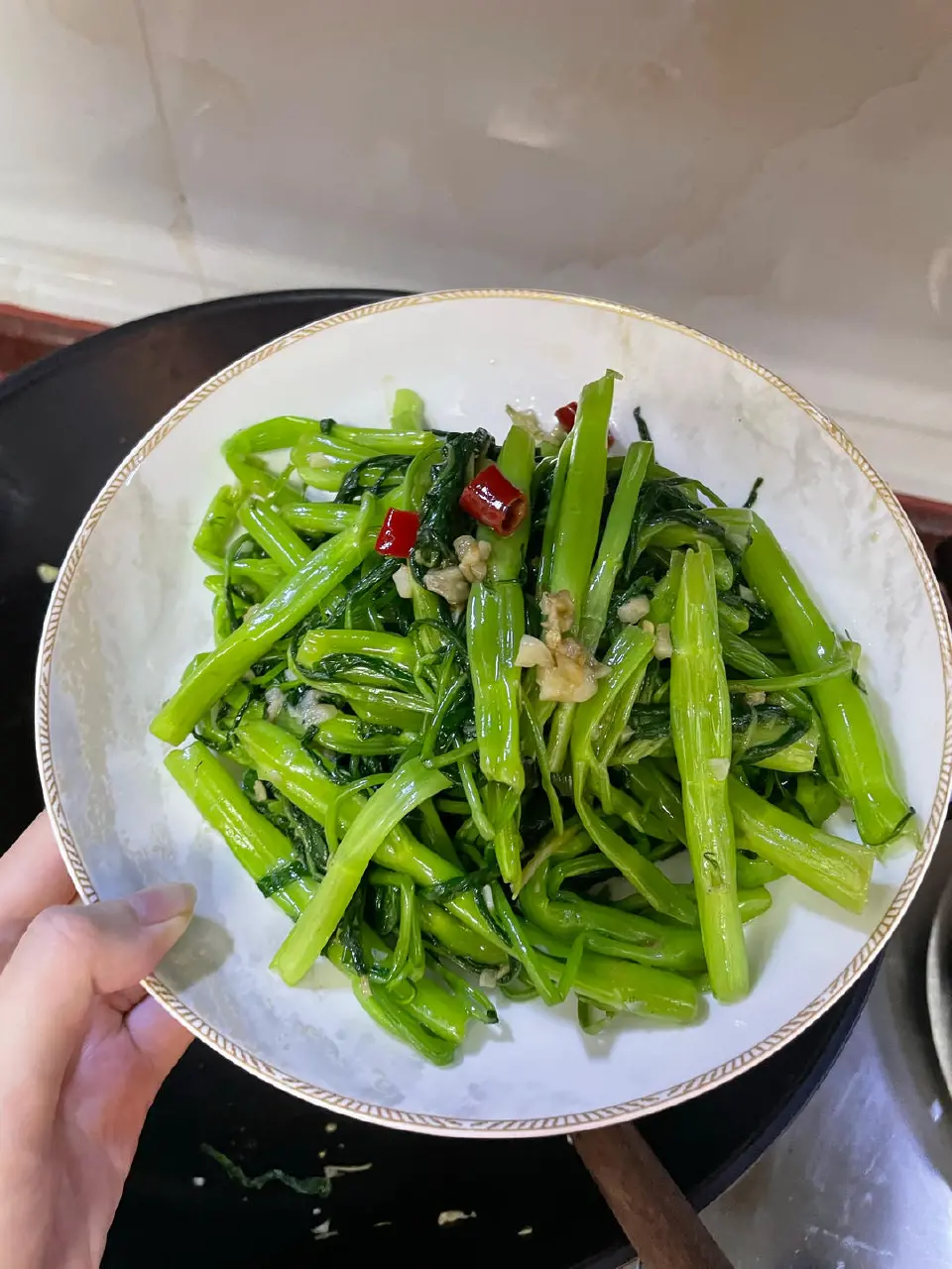 腐乳炒空心菜成品图