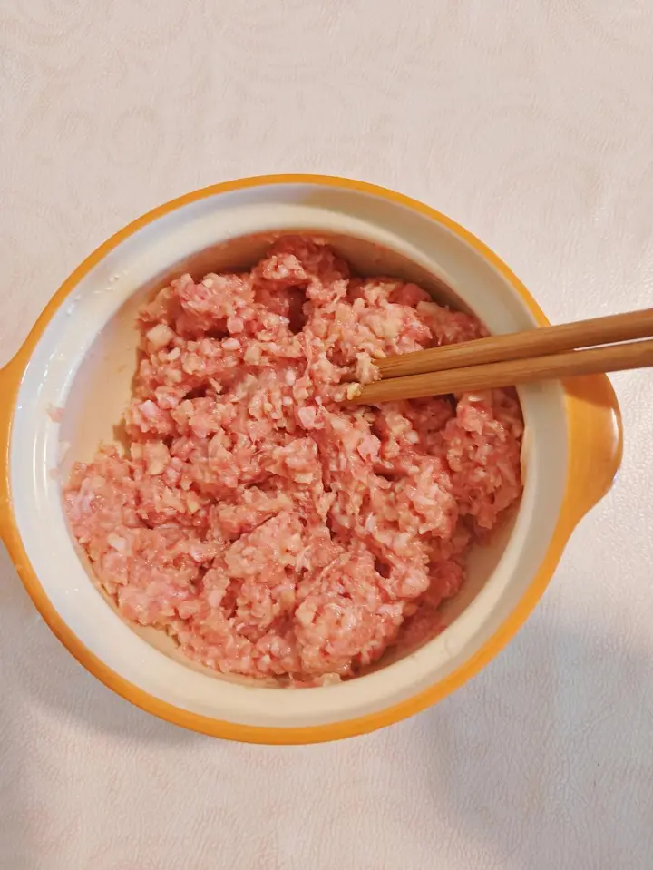 马蹄蒸肉饼 第 3 步