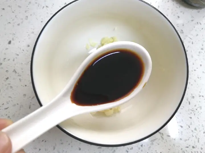 凉拌生菜 第 2 步