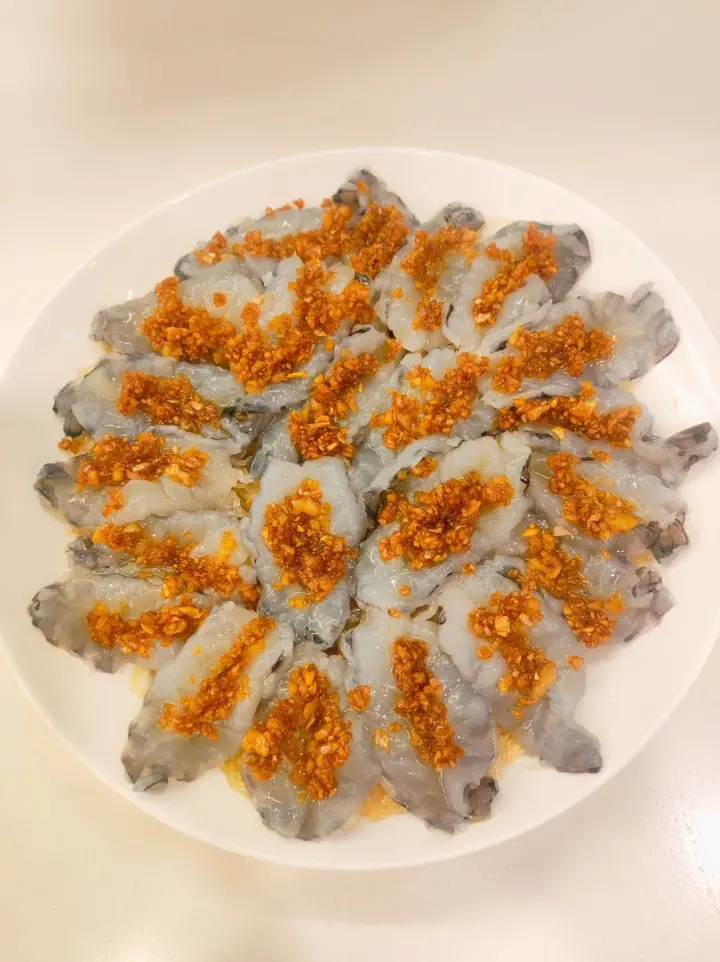 蒜蓉粉丝蒸虾仁 第 4 步